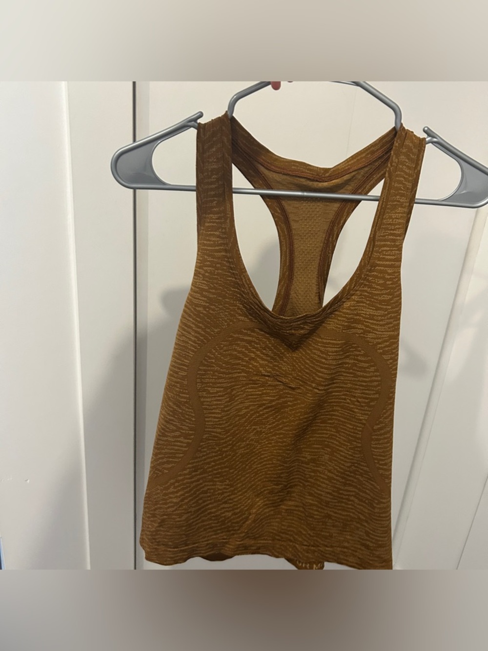 lululemon Swiftly Tech Racerback Tank Tops - Picture 2 of 2